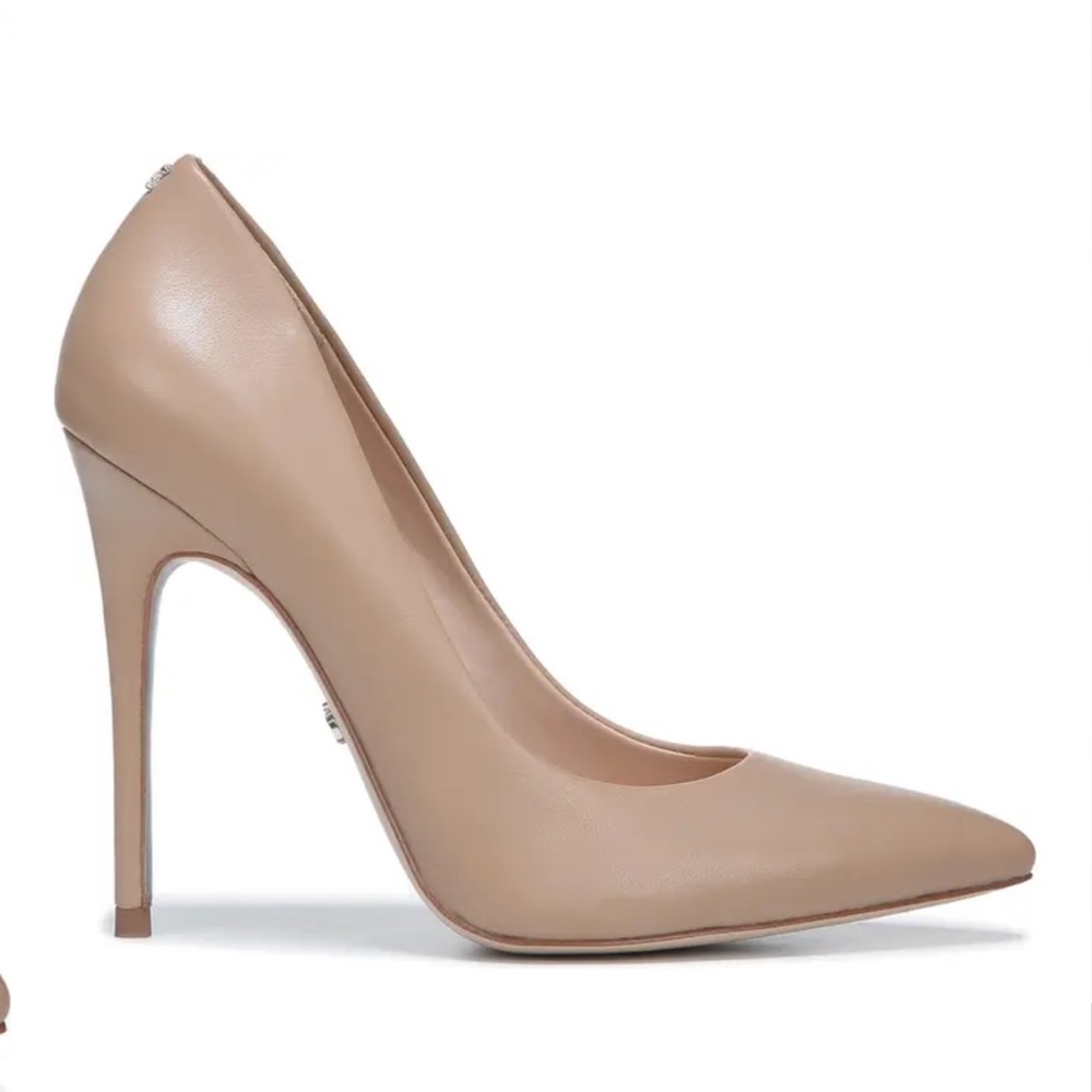 SamEdelman Danna Pump